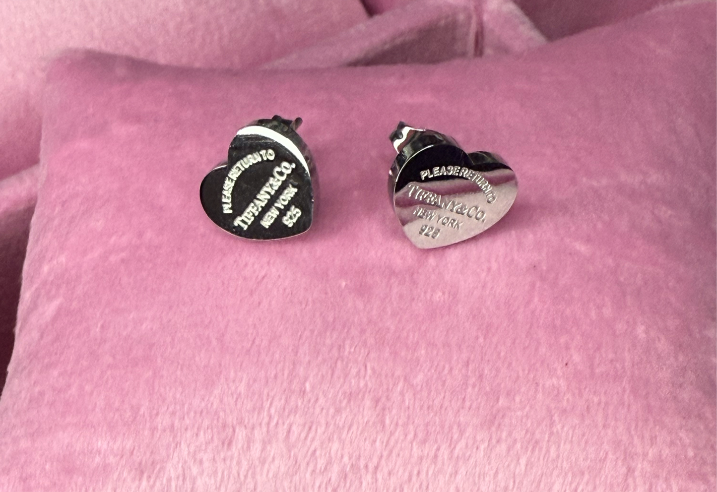 T&C Silver Heart Stud Earrings