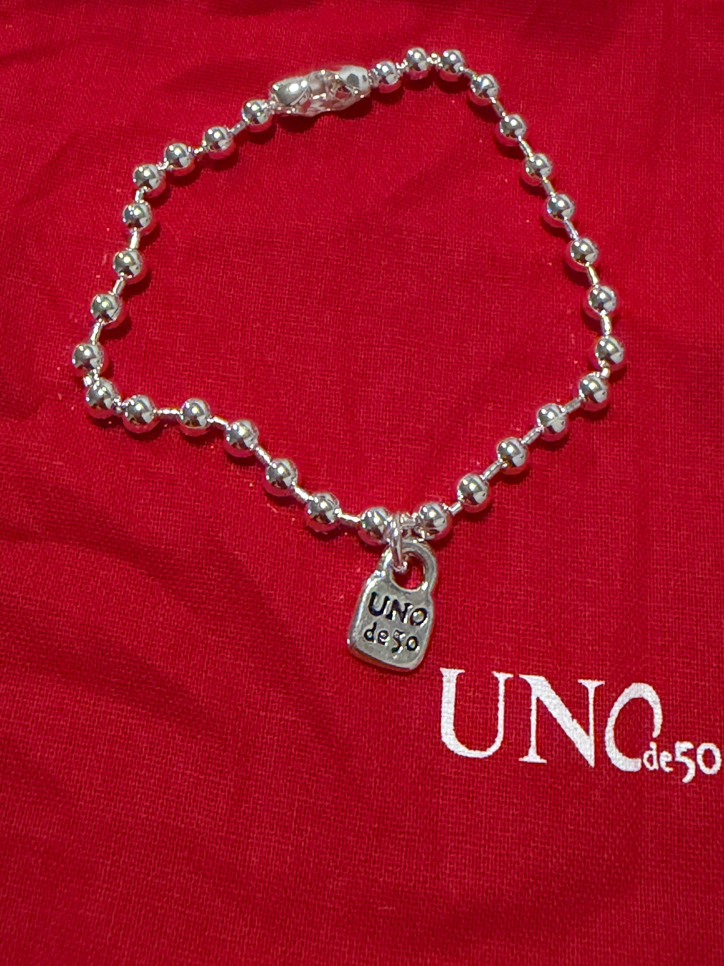 UNO Beaded Silver