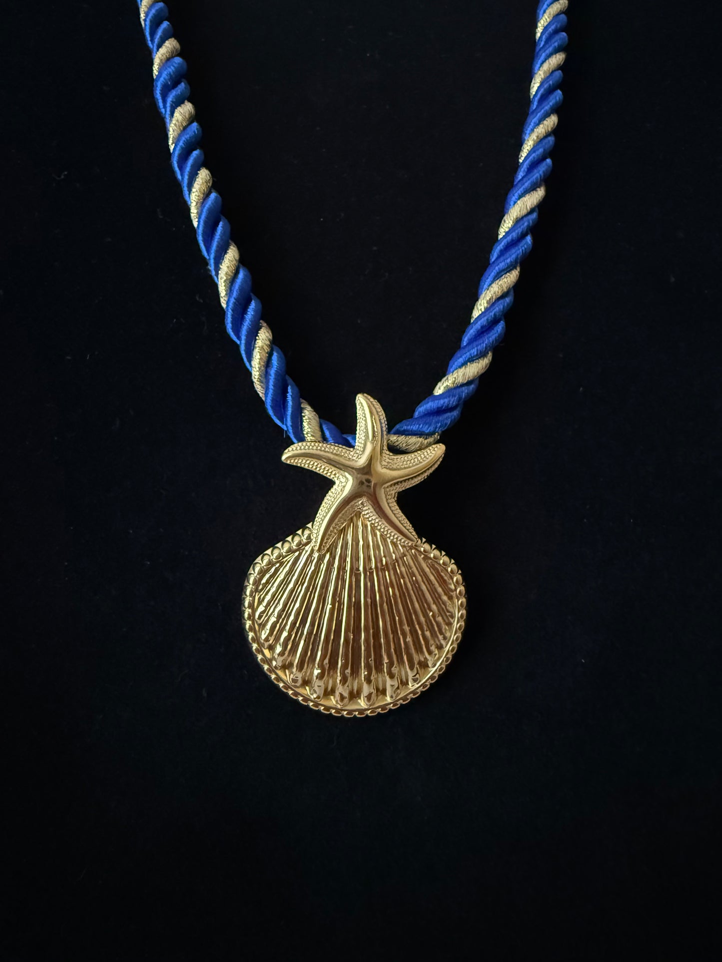 Clamshell Necklace