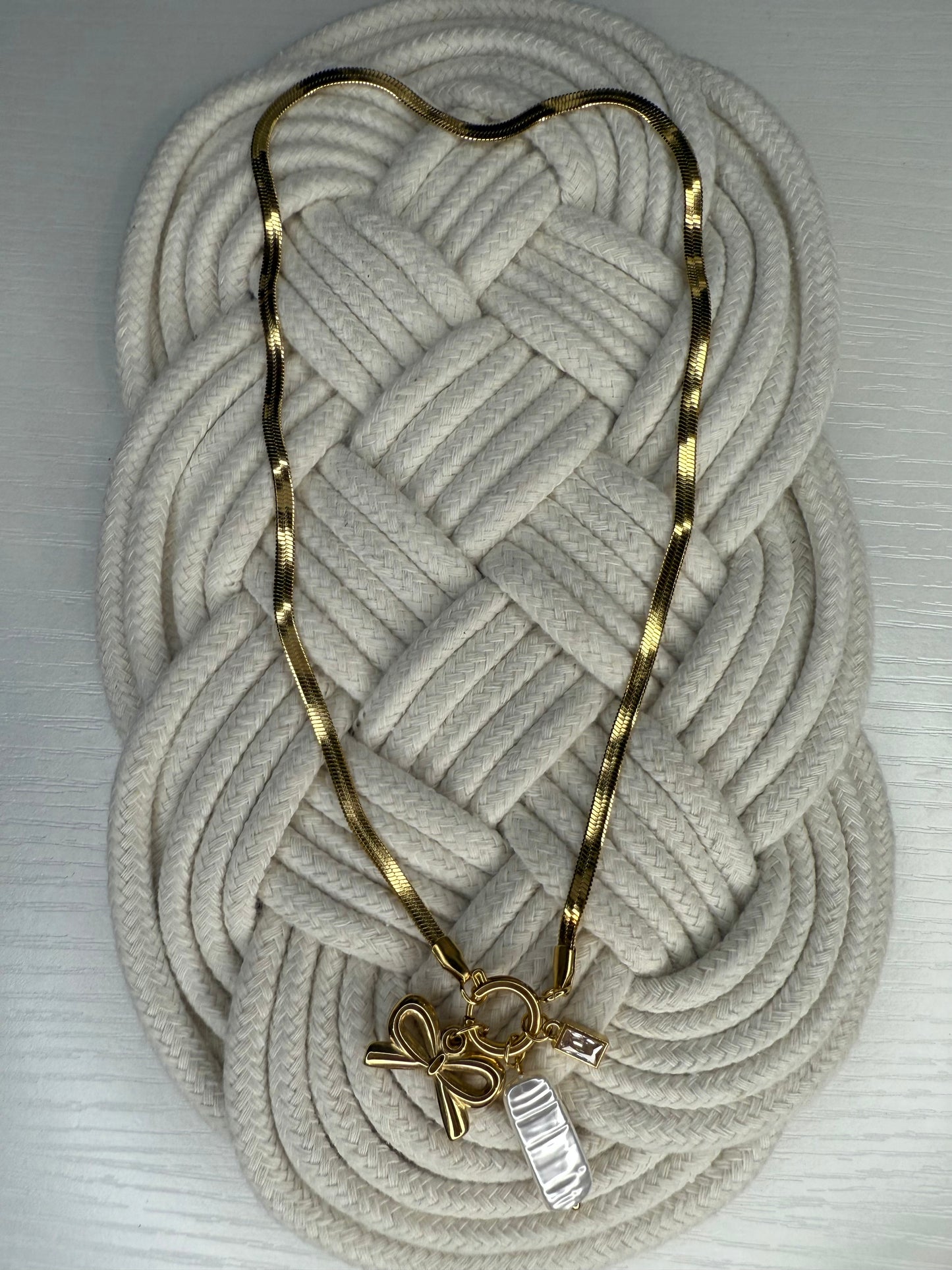 Coqueta Necklace