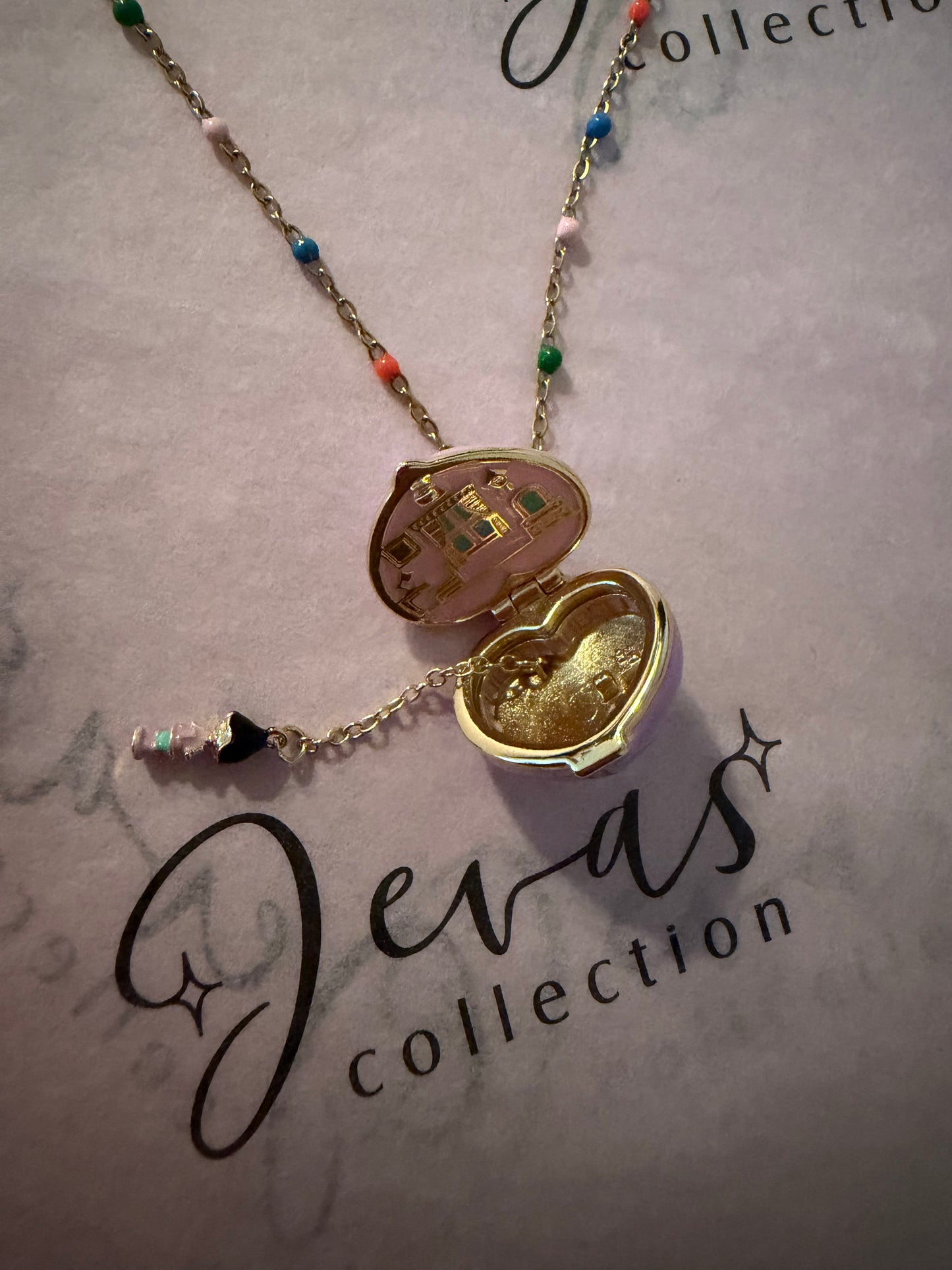 Polly Pocket Necklace